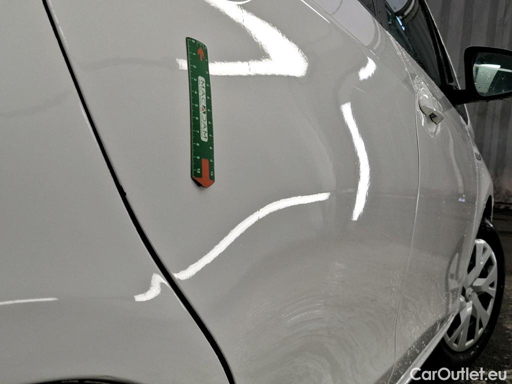  Toyota  Yaris TOYOTA  Hybride / 2017 / 5P / Berline 1.5 VVT-I HYBRID France Business #9