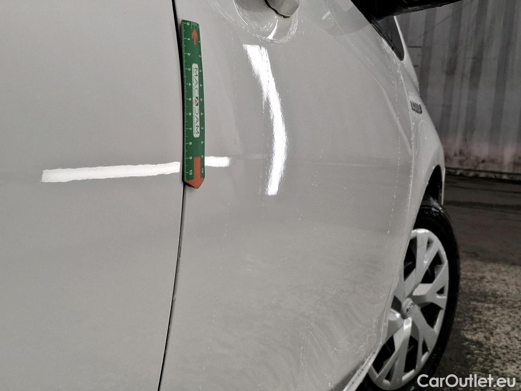  Toyota  Yaris TOYOTA  Hybride / 2017 / 5P / Berline 1.5 VVT-I HYBRID France Business #13