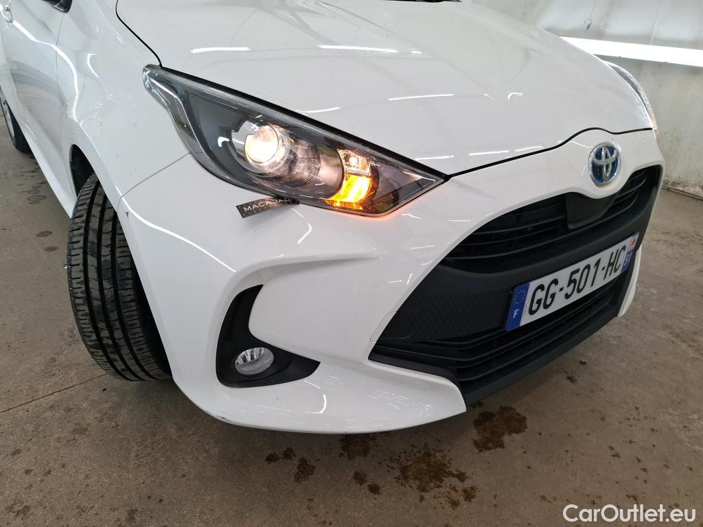  Toyota  Yaris TOYOTA  Hybride / 2019 / 5P / Berline Hybride 116h Dynamic Business Beyond Zer #3