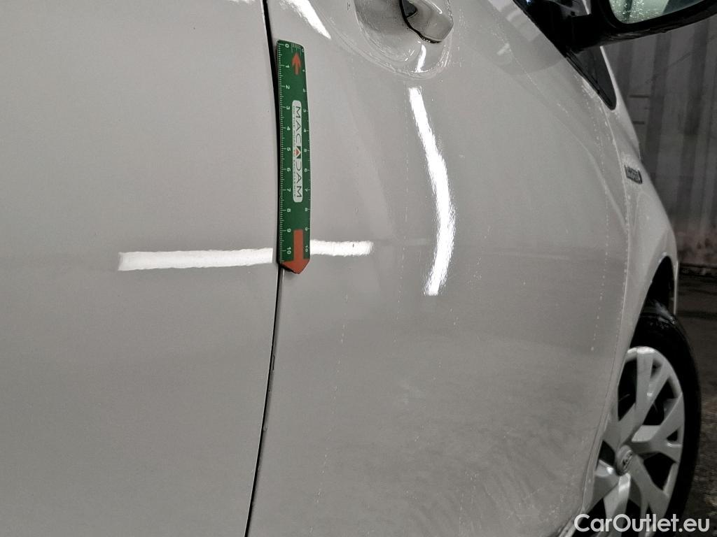  Toyota  Yaris TOYOTA  Hybride / 2017 / 5P / Berline 1.5 VVT-I HYBRID France Business #14