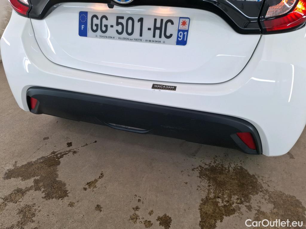  Toyota  Yaris TOYOTA  Hybride / 2019 / 5P / Berline Hybride 116h Dynamic Business Beyond Zer #33