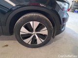  Volvo  XC 40 VOLVO XC40 / 2017 / 5P / SUV T5 PLUG-IN HYBRID AUTO RECH INSCRIP EXPR #104