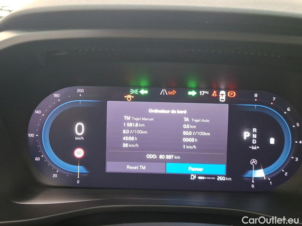  Volvo  XC 40 VOLVO XC40 / 2022 / 5P / SUV B3 163 DCT 7 Plus #73