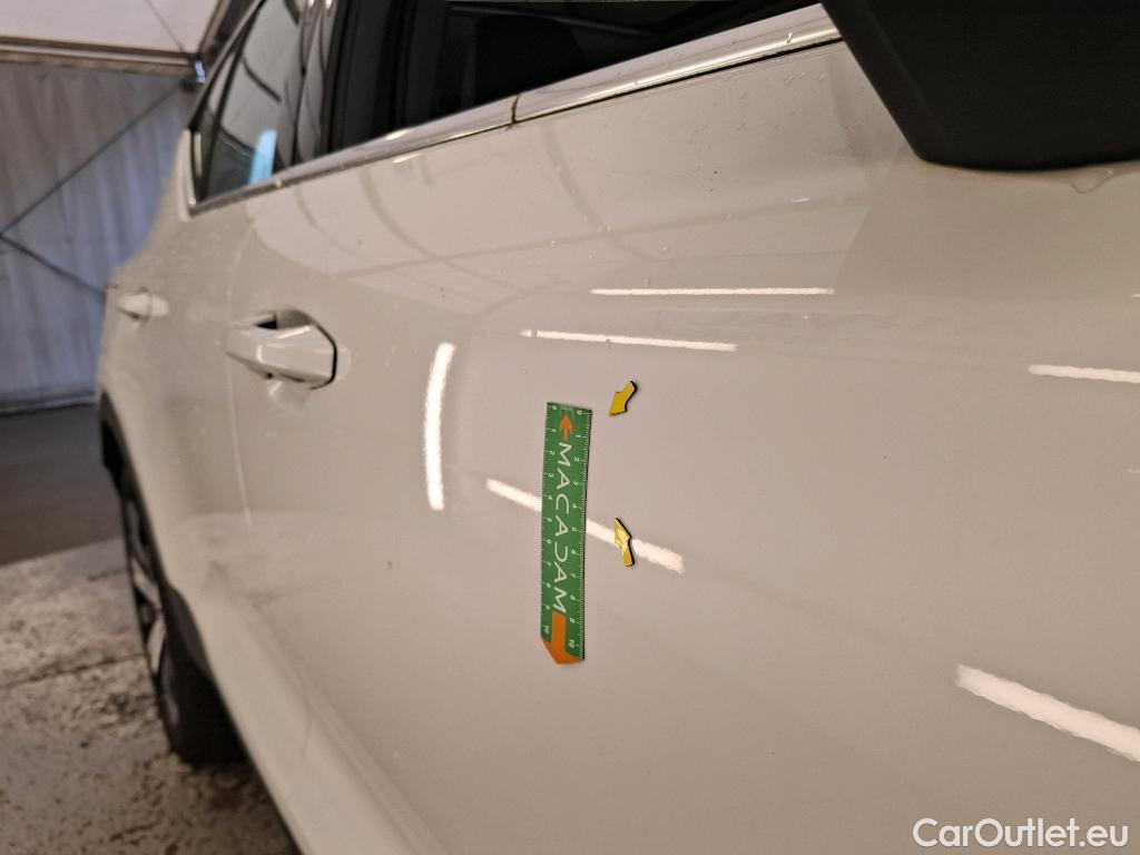  Volvo  XC 40 VOLVO XC40 / 2022 / 5P / SUV Recharge T4 211 DCT7 Ultimate #22