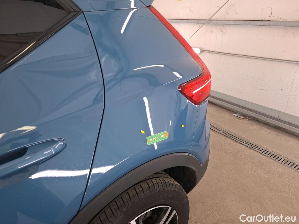  Volvo  XC 40 VOLVO XC40 / 2022 / 5P / SUV B3 163 DCT 7 Plus #35