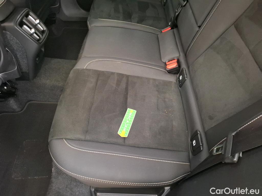  Volvo  XC 40 VOLVO XC40 / 2022 / 5P / SUV B3 163 DCT 7 Plus #69