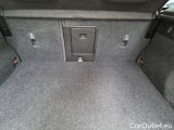  Volvo  XC 40 VOLVO XC40 / 2021 / 5P / SUV T4 RECHARGE PLUG-IN AUTO PLUS DARK #99