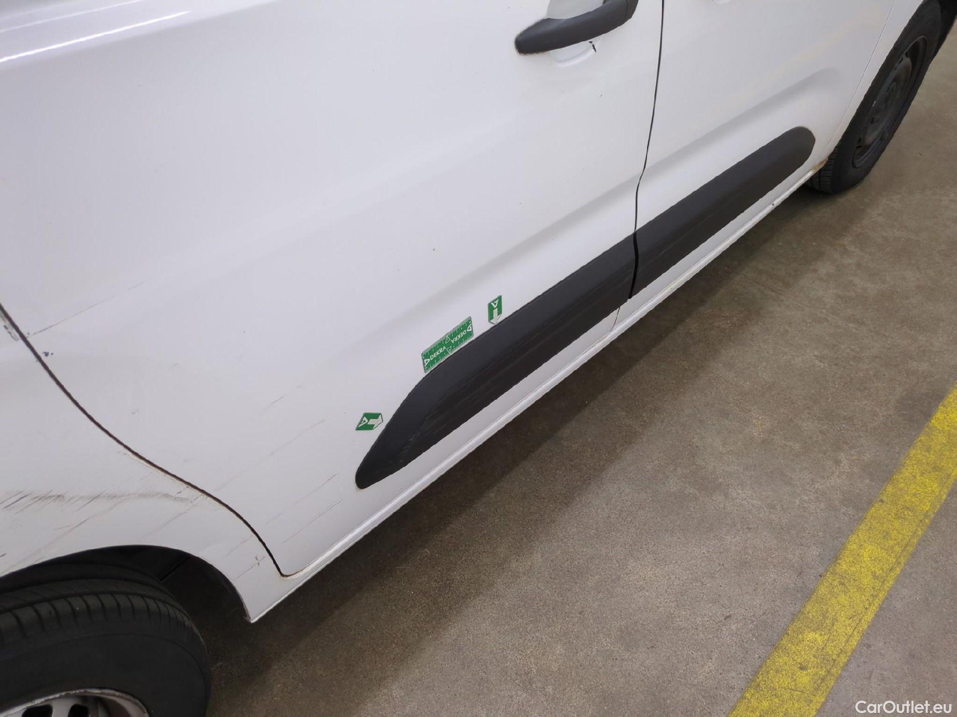  Citroen  Berlingo  Fourgon Club M 650 1.5 BlueHDi 75CV BVM5 E6dT #33