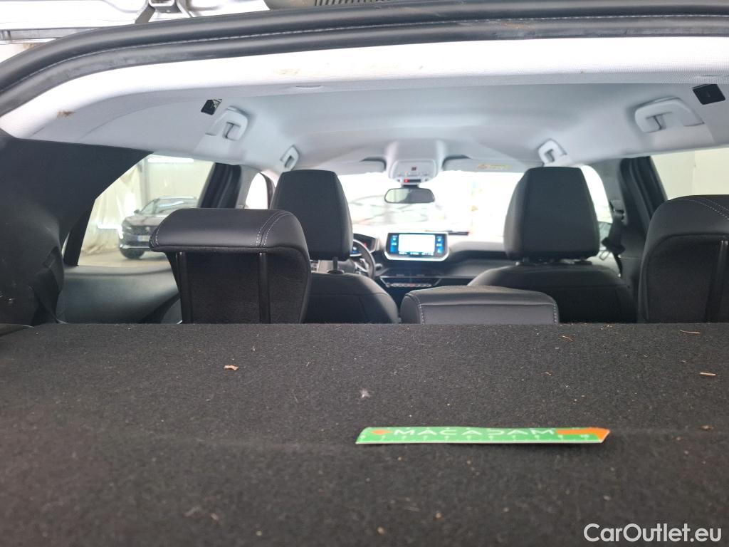  Peugeot  2008  Allure Business 1.5 HDi 130CV BVA8 E6d #19