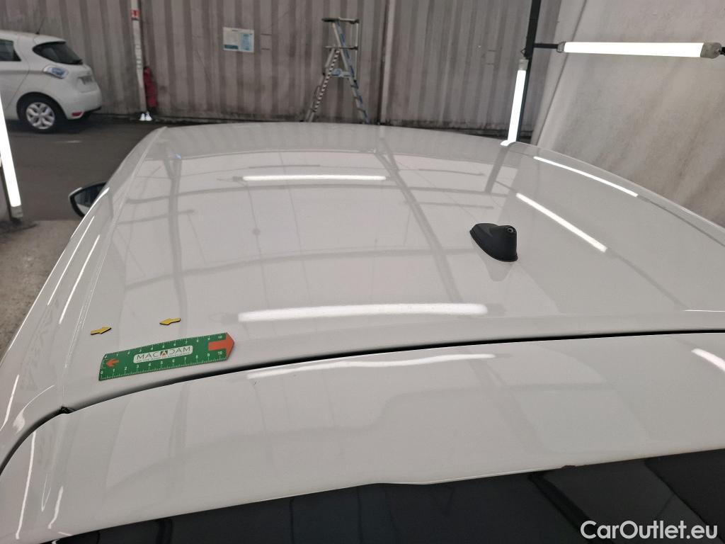  Peugeot  208  Style 1.2 PureTech 75CV BVM5 E6d #15