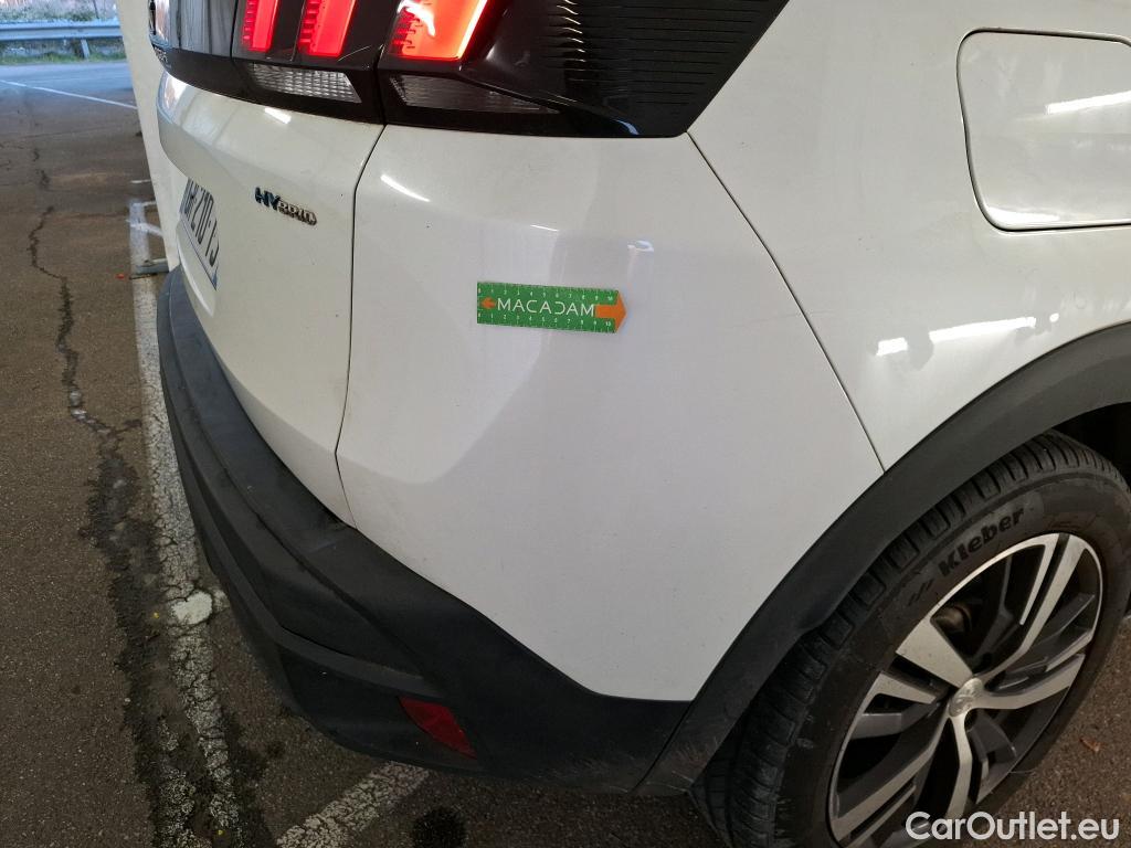  Peugeot  3008 PEUGEOT  / 2020 / 5P / SUV 1.6 HYBRID 225 E-EAT8 Active Pack #63
