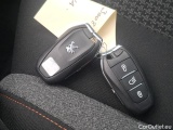  Peugeot  3008  II Active Pack 1.2 PureTech 130CV BVA8 E6d #12