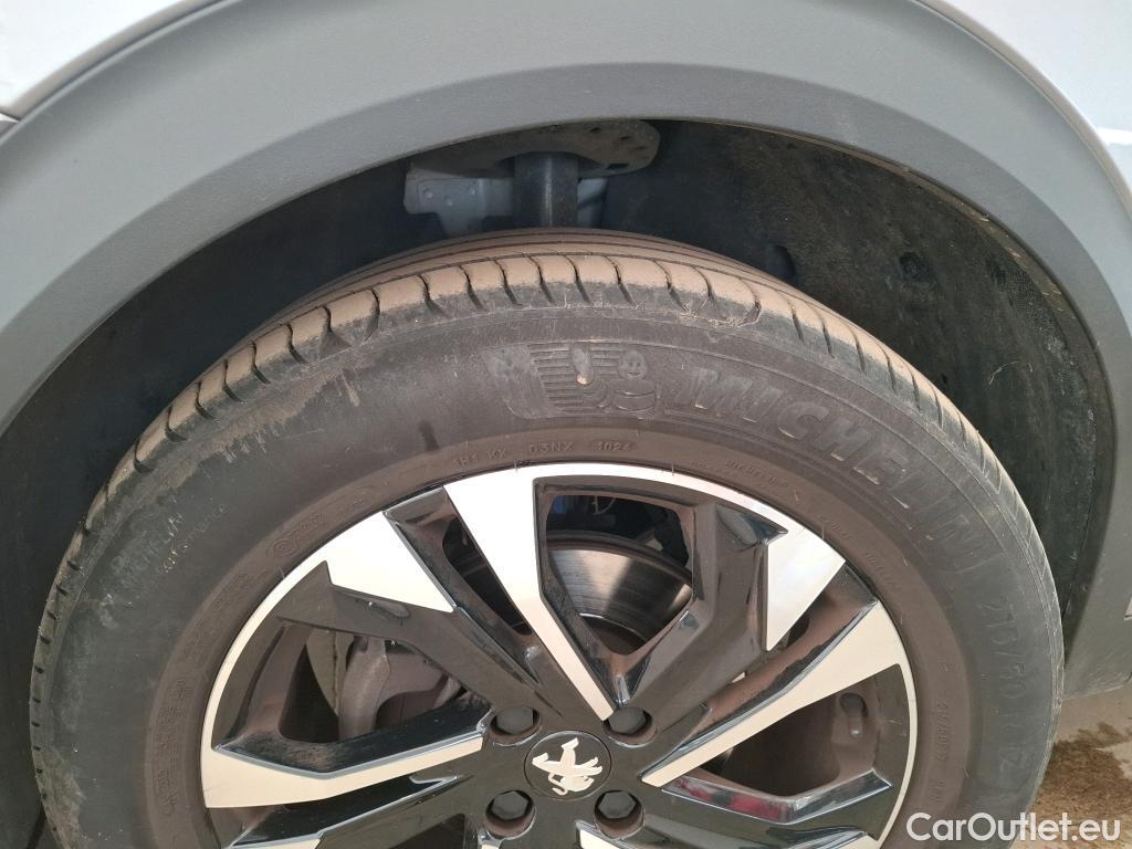  Peugeot  2008  Allure Pack 1.2 PureTech 130CV BVA8 E6d / GARANTIE STELLANTIS 10 ANS VOIR PHOTO 2 #19