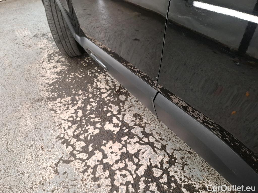  Citroen  C4 CITROEN  X / 2022 / 4P / Berline PureTech 130 SS EAT8 Feel Pack / GARANTIE STELLANTIS 10 ANS VOIR PHOTO 2 #29