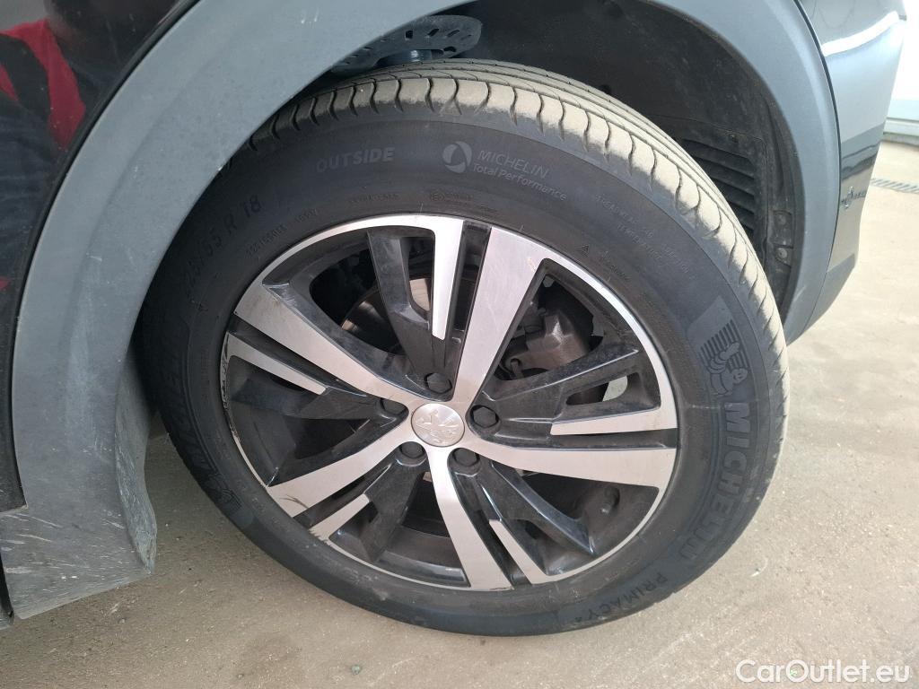  Peugeot  3008 PEUGEOT  / 2020 / 5P / SUV PureTech 130 SS EAT8 GT / GARANTIE STELLANTIS 10 ANS VOIR PHOTO 2 #14