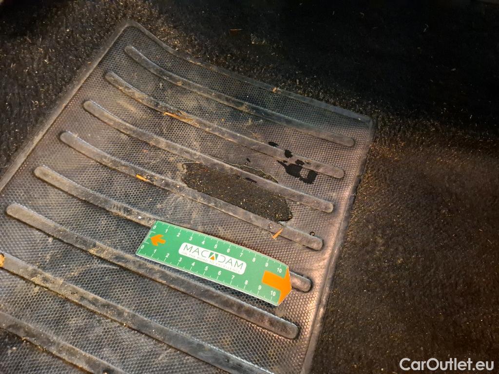  Citroen  C4 CITROEN  X / 2022 / 4P / Berline PureTech 130 SS EAT8 Feel Pack / GARANTIE STELLANTIS 10 ANS VOIR PHOTO 2 #38