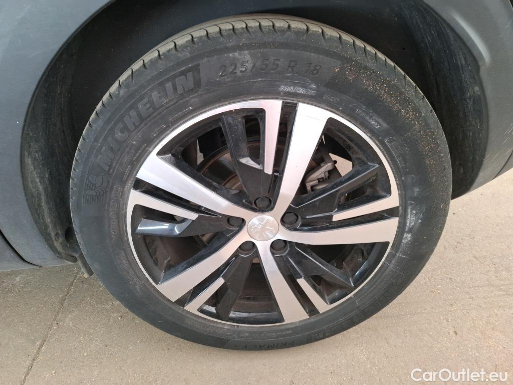  Peugeot  3008 PEUGEOT  / 2020 / 5P / SUV PureTech 130 SS EAT8 GT / GARANTIE STELLANTIS 10 ANS VOIR PHOTO 2 #31