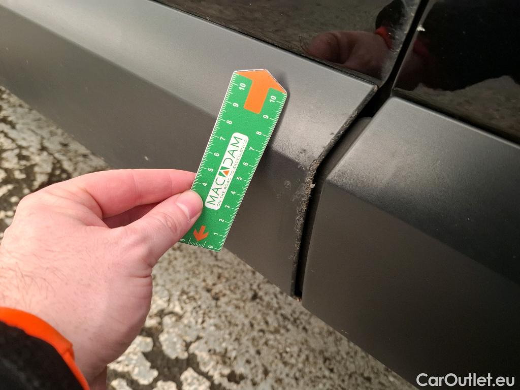  Citroen  C4 CITROEN  X / 2022 / 4P / Berline PureTech 130 SS EAT8 Feel Pack / GARANTIE STELLANTIS 10 ANS VOIR PHOTO 2 #30