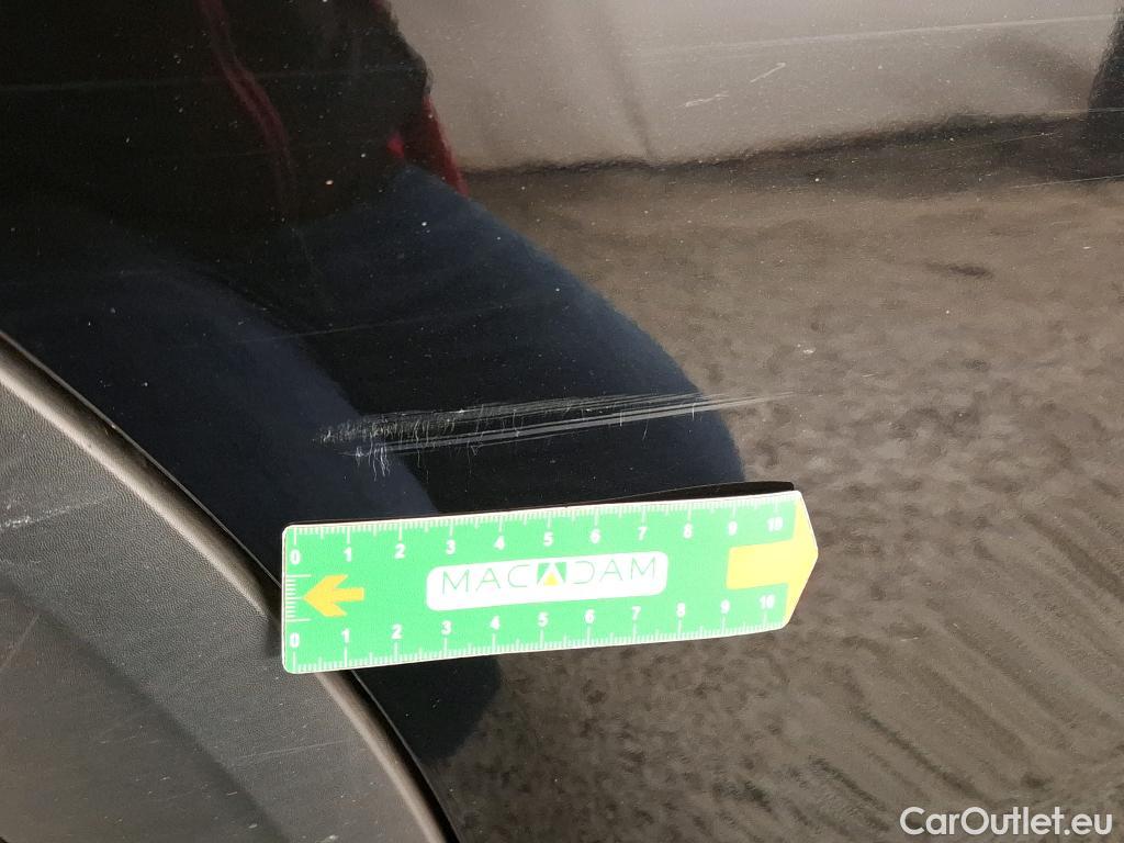  Citroen  C4 CITROEN  X / 2022 / 4P / Berline PureTech 130 SS EAT8 Feel Pack / GARANTIE STELLANTIS 10 ANS VOIR PHOTO 2 #23