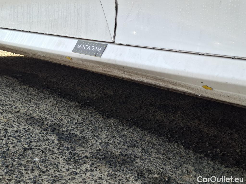  Peugeot  208  Allure Business 1.2 PureTech 100CV BVM6 E6d / GARANTIE STELLANTIS 10 ANS VOIR PHOTO 2 #12