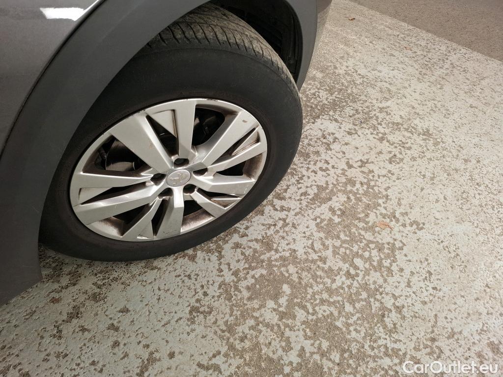 Peugeot  5008  Active Business 1.2 PureTech 130CV BVA8 E6d / GARANTIE STELLANTIS 10 ANS VOIR PHOTO 2 #43