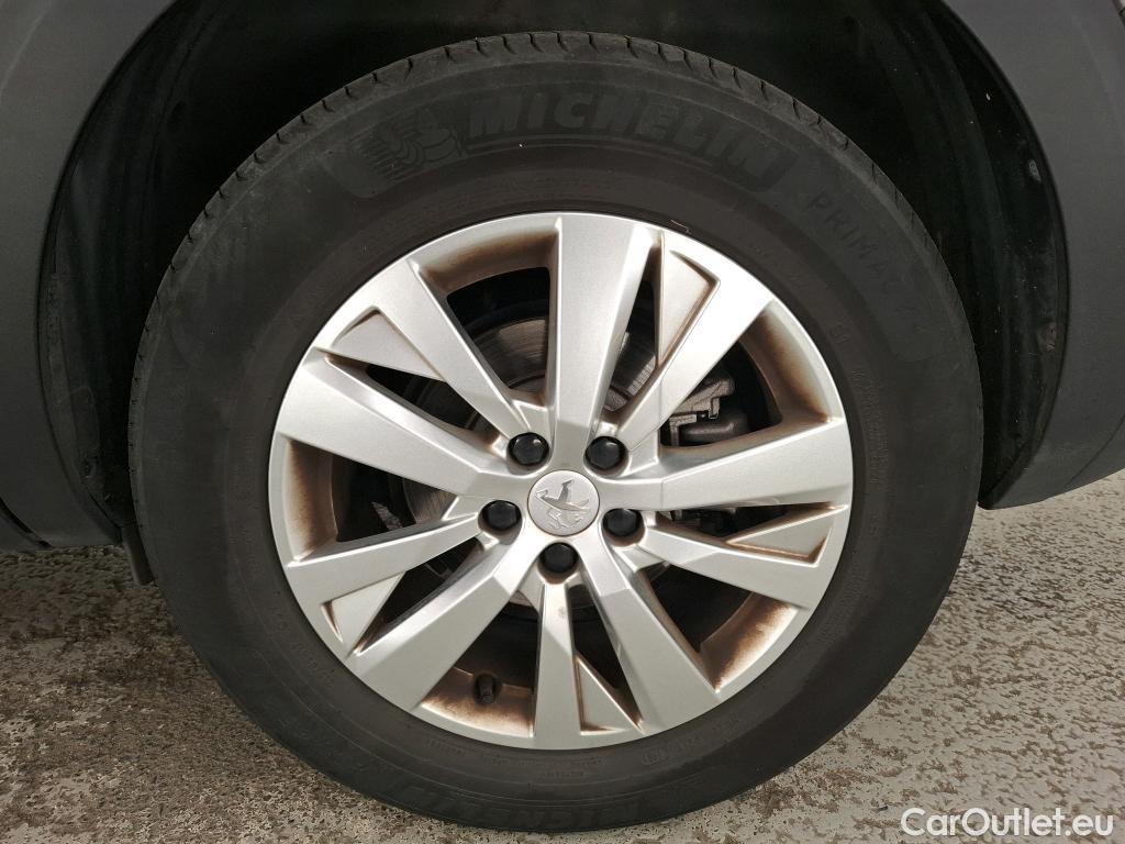  Peugeot  5008  Active Business 1.2 PureTech 130CV BVA8 E6d / GARANTIE STELLANTIS 10 ANS VOIR PHOTO 2 #63