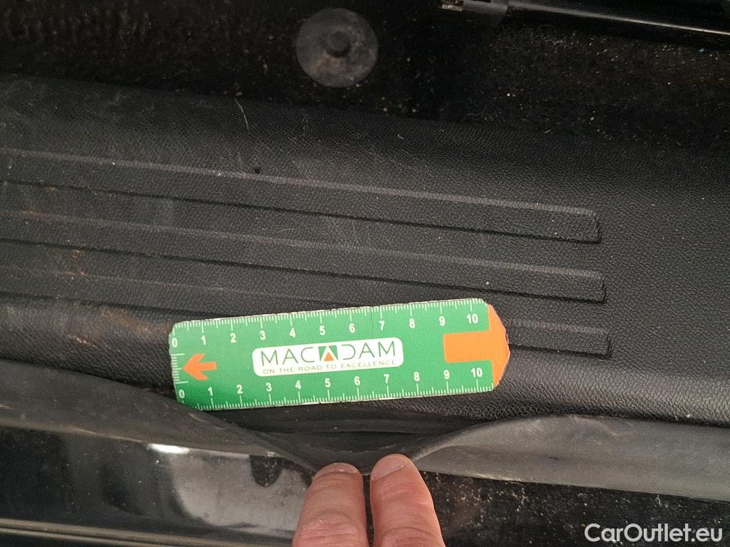  Citroen  C4 CITROEN  X / 2022 / 4P / Berline PureTech 130 SS EAT8 Feel Pack / GARANTIE STELLANTIS 10 ANS VOIR PHOTO 2 #18