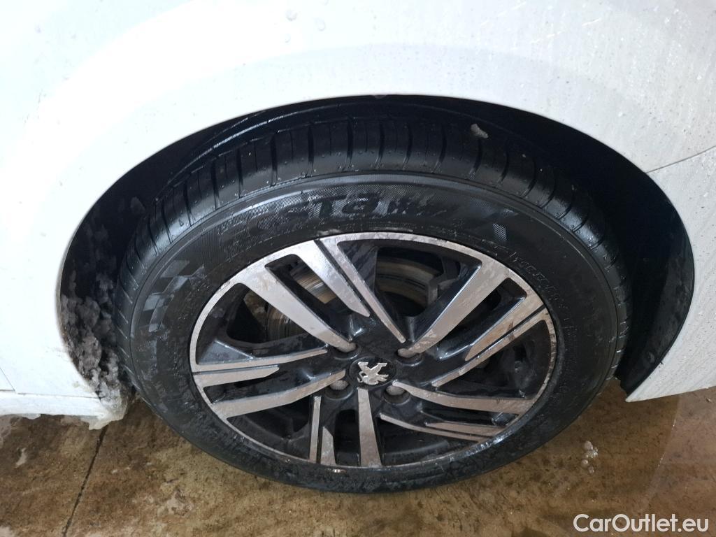  Peugeot  208  Allure Business 1.2 PureTech 100CV BVM6 E6d / GARANTIE STELLANTIS 10 ANS VOIR PHOTO 2 #22