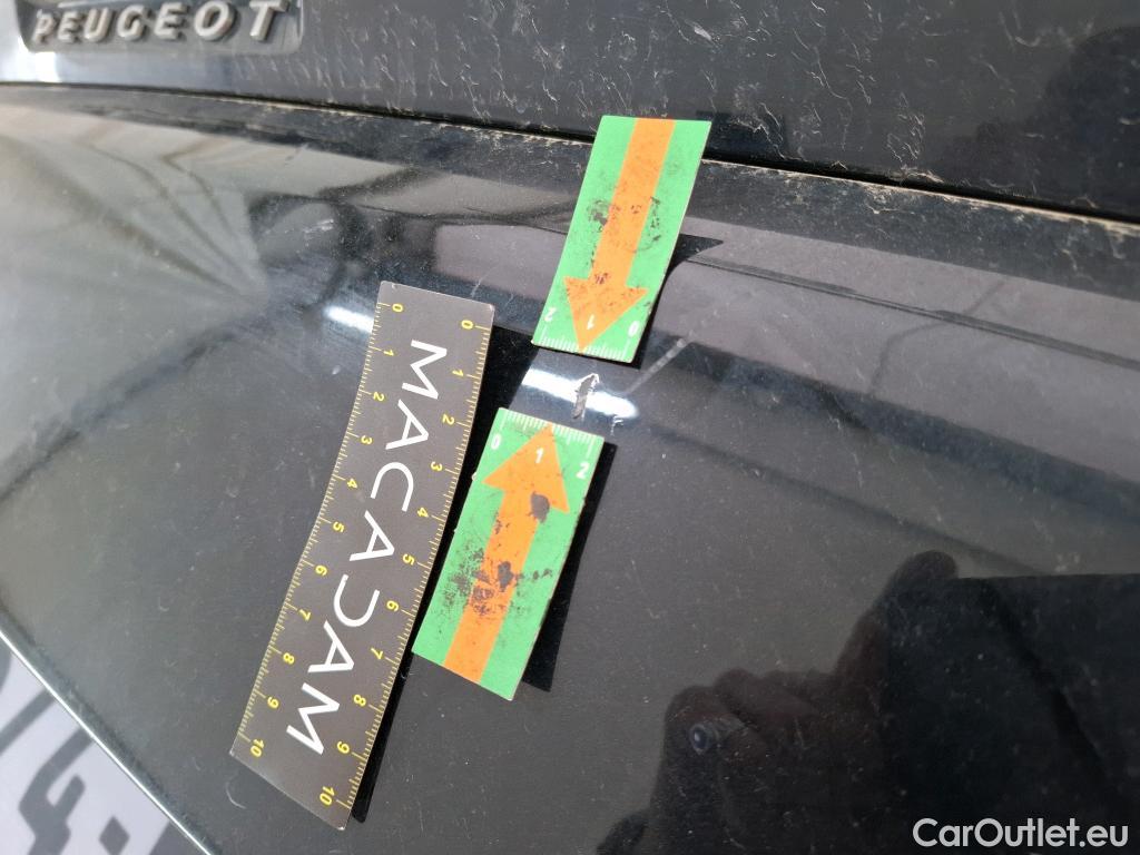  Peugeot  5008  Allure 1.2 PureTech 130CV BVA8 E6d / GARANTIE STELLANTIS 10 ANS VOIR PHOTO 2 #49