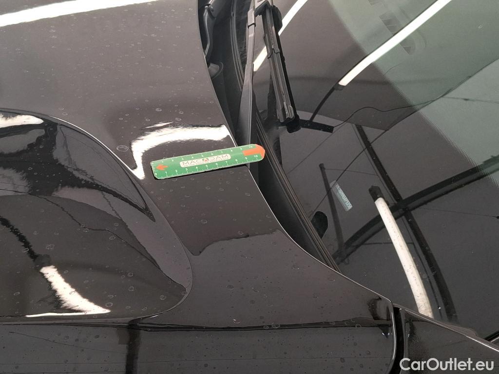  Citroen  C4 CITROEN  X / 2022 / 4P / Berline PureTech 130 SS EAT8 Feel Pack / GARANTIE STELLANTIS 10 ANS VOIR PHOTO 2 #4