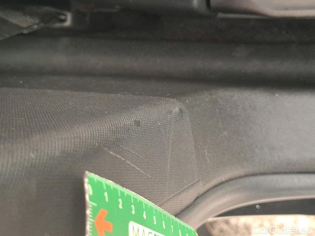 Citroen  C4 CITROEN  X / 2022 / 4P / Berline PureTech 130 SS EAT8 Feel Pack / GARANTIE STELLANTIS 10 ANS VOIR PHOTO 2 #21