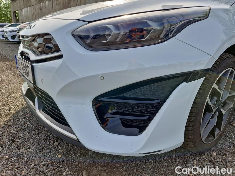  KIA  Cee'd Ceed  (CD) (2018->) Ceed SW 1.6PHEV Premium AT #2