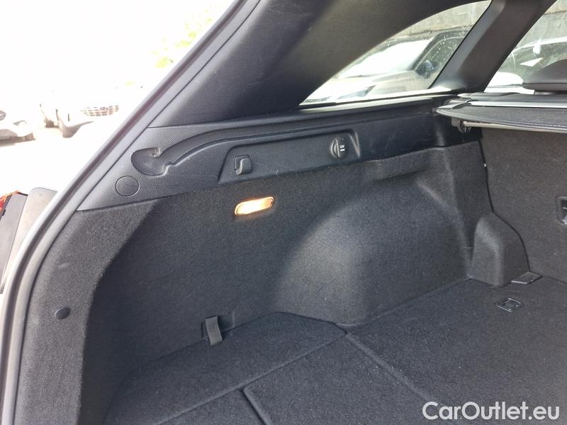  KIA  Cee'd Ceed  (CD) (2018->) Ceed SW 1.6PHEV Premium AT #9