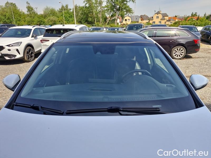  KIA  Cee'd Ceed  (CD) (2018->) Ceed SW 1.6PHEV Premium AT #1