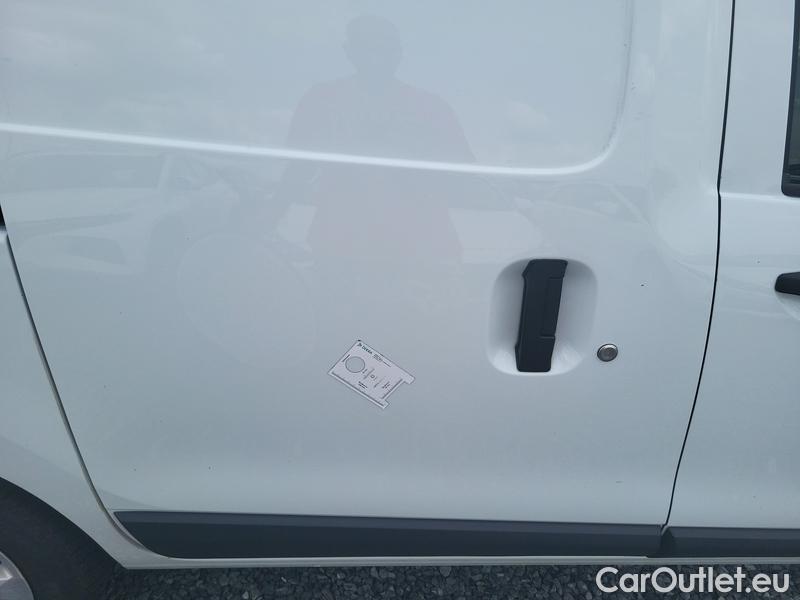  Dacia  Dokker  (2012)  Van 1.5dCi 70 Ambiance+ #23