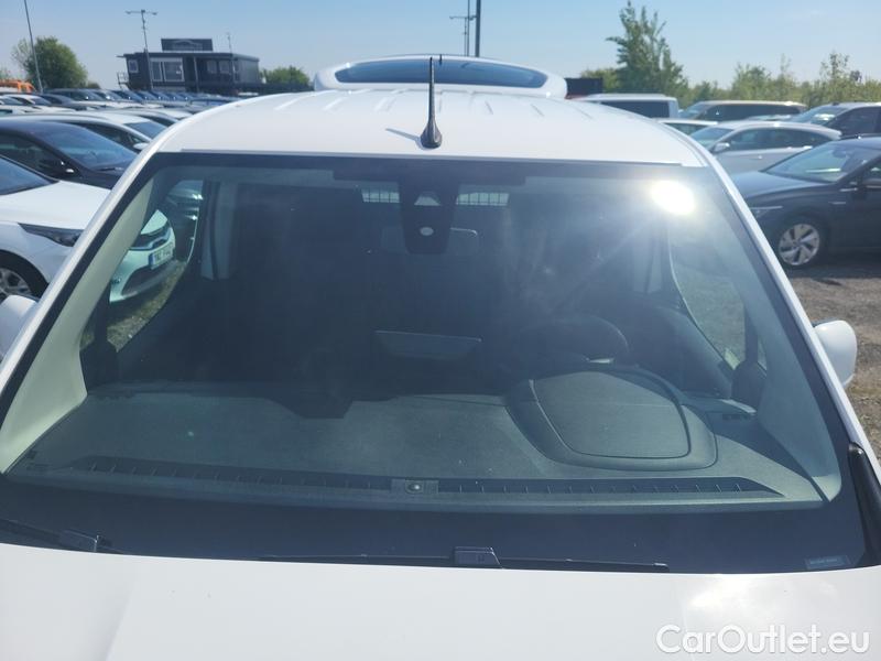  Opel  Combo   E Cargo (2018)  1.5CDTI 75 Enjoy Plus L1 #4