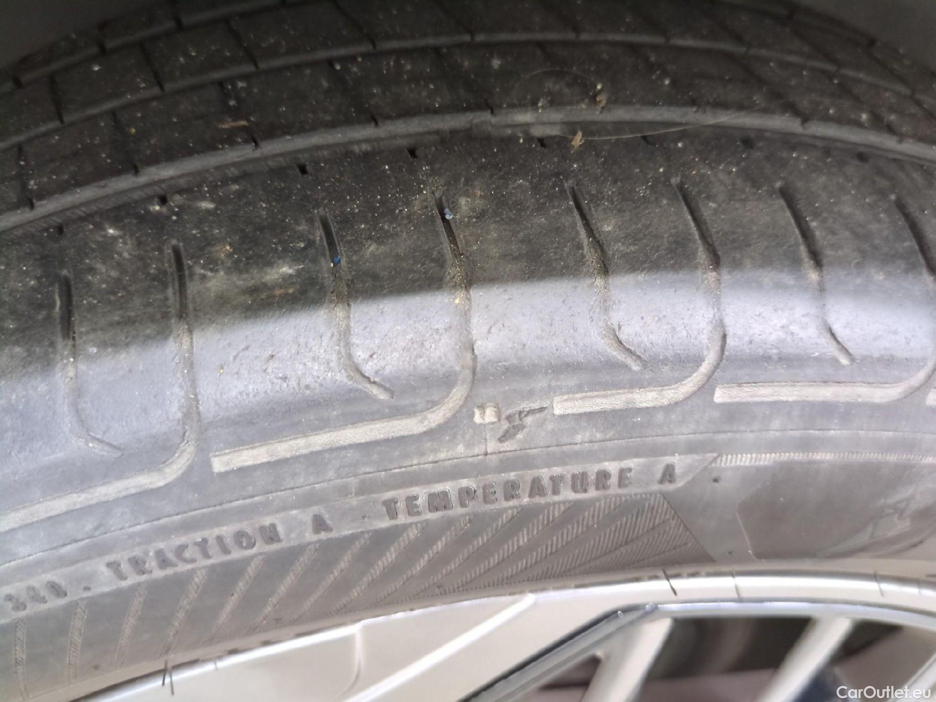  Citroen  C4 CITROEN  X / 2022 / 4P / Berline PureTech 130 SS EAT8 Feel Pack / GARANTIE STELLANTIS 10 ANS VOIR PHOTO 2 #1