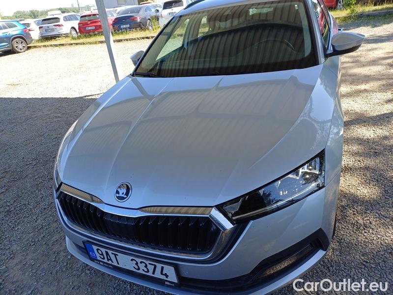  Skoda  Octavia  Combi (NX3)(2020) Oct.C.2.0TDI 110 4x4 Ambit AT #6