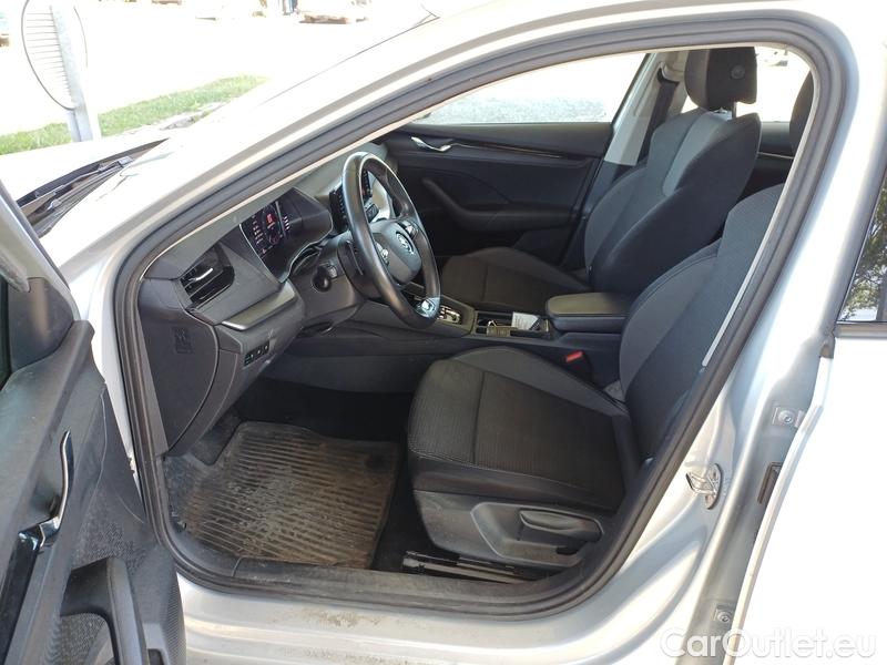  Skoda  Octavia  Combi (NX3)(2020) Oct.C.2.0TDI 110 4x4 Ambit AT #13