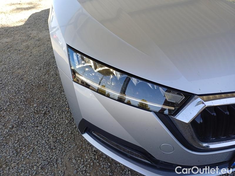  Skoda  Octavia  Combi (NX3)(2020) Oct.C.2.0TDI 110 4x4 Ambit AT #4