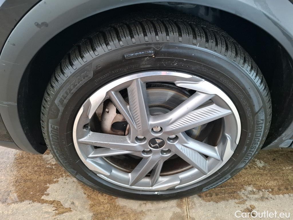  DS  DS7 DS DS 7 Crossback / 2017 / 5P / SUV E-TENSE 225 Business #38