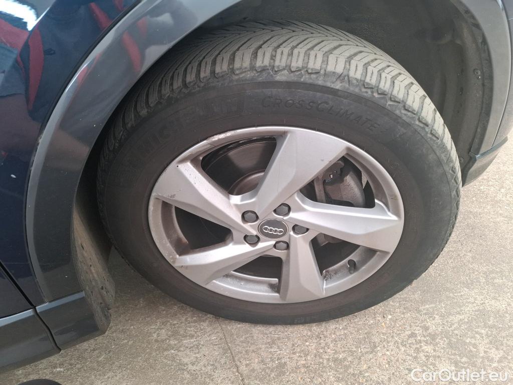  Audi  Q3  40 TDI quattro Design luxe 2.0 TDI 190CV BVA7 E6dT #1