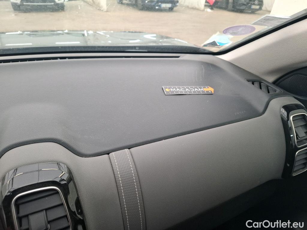  Citroen  C5 Aircross CITROEN  / 2018 / 5P / SUV Hybrid 225 ë-EAT8 Shine #3
