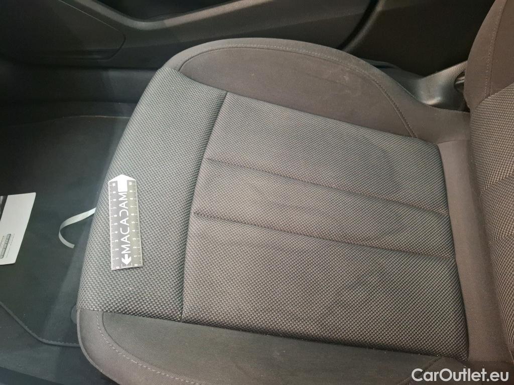  Audi  A4  Avant 35 TDI Business Line 2.0 TDI 165CV BVA7 E6d #15