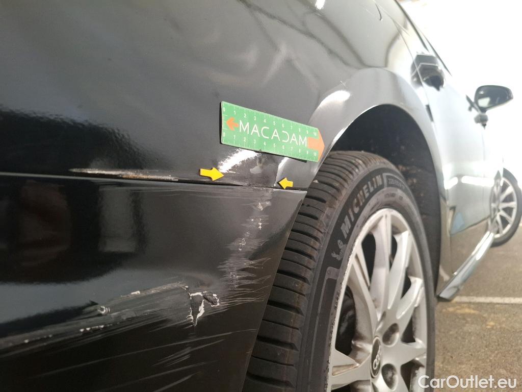  Audi  A4  Avant 35 TDI Business Line 2.0 TDI 165CV BVA7 E6d #11