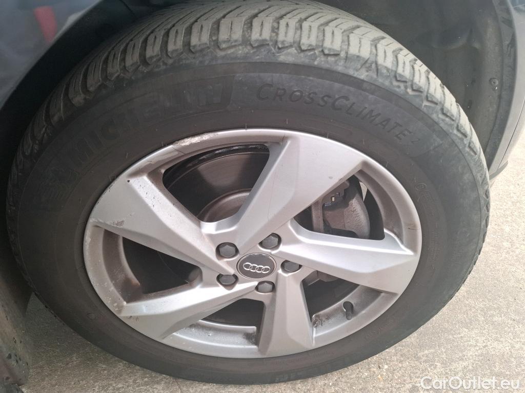  Audi  Q3  40 TDI quattro Design luxe 2.0 TDI 190CV BVA7 E6dT #2