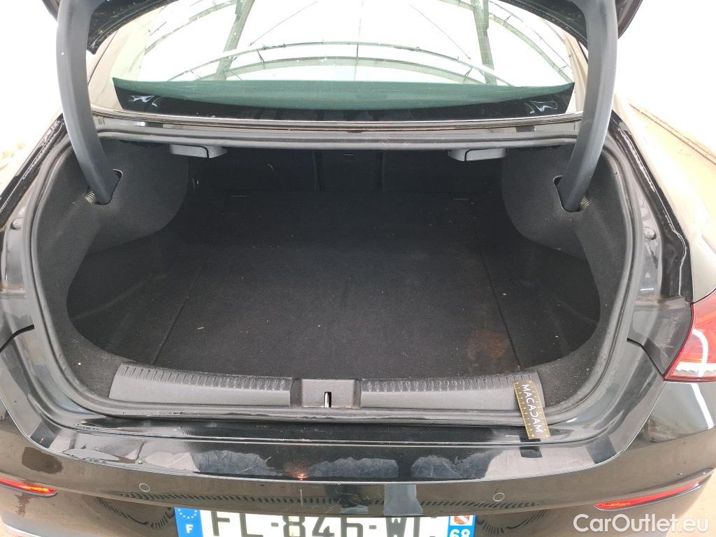  Mercedes  CLA-Klasse MERCEDES-BENZ CLA Coupe / 2019 / 4P / Coupé CLA 220 d AMG Line BA8 #9