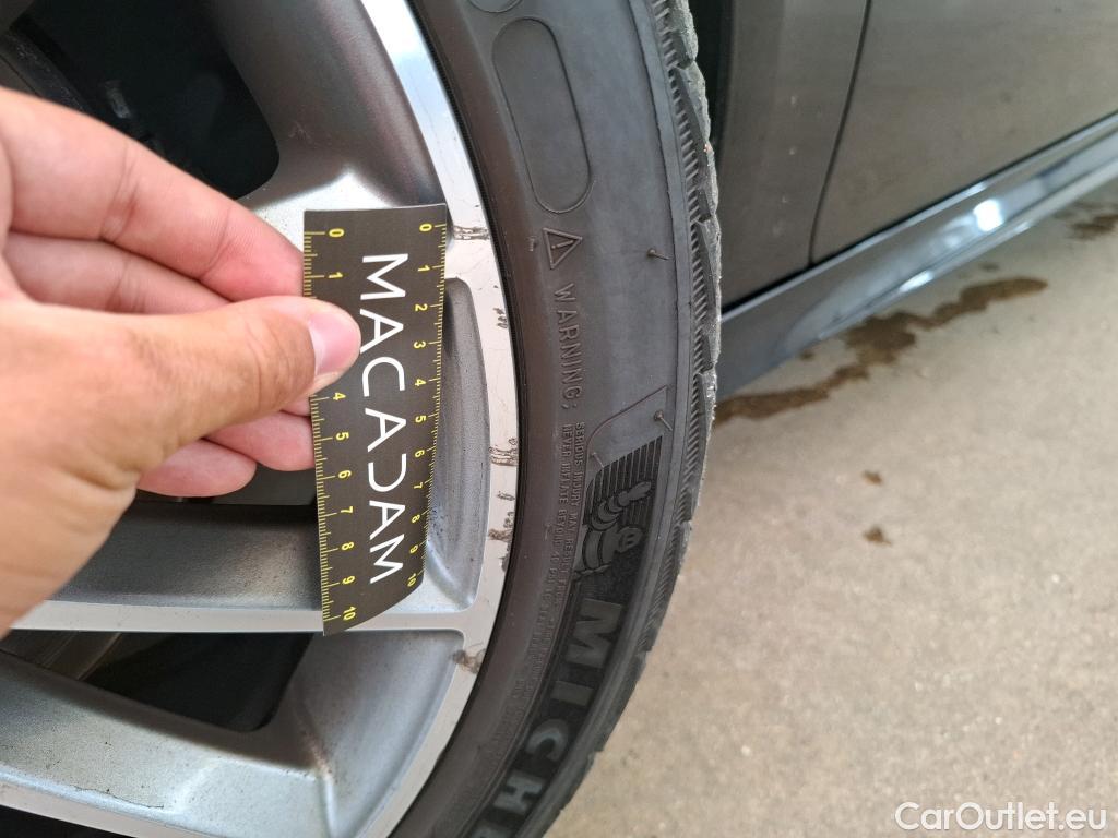 Mercedes  CLA-Klasse MERCEDES-BENZ CLA Coupe / 2019 / 4P / Coupé CLA 220 d AMG Line BA8 #8
