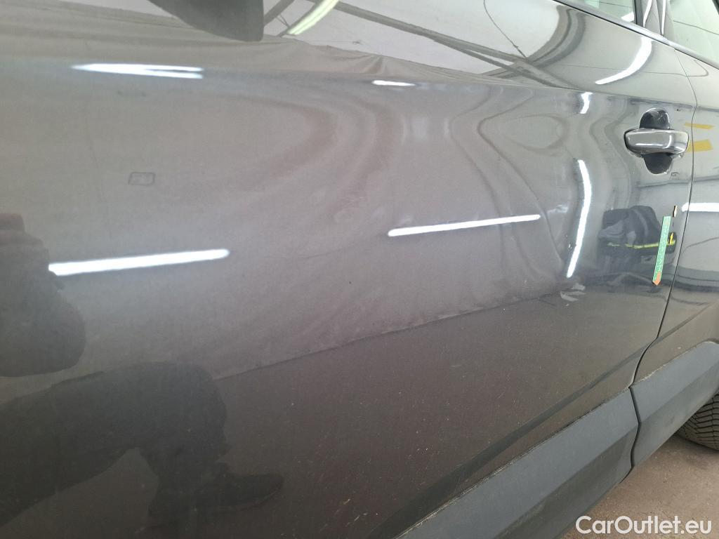  Opel   Grandland X Grandland X Elegance Business 1.5 130CV BVA8 E6d #1