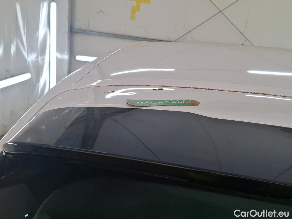  Peugeot  208  Premium 1.5 HDi 100CV BVM6 E6d #16